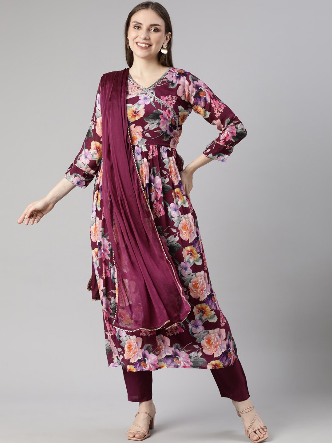 

Neerus Floral Printed Sequinned Silk Chiffon Anarkali Kurta With Trousers & Dupatta, Violet