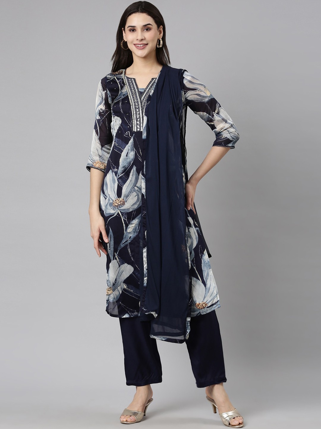 

Neerus Floral Regular V-Neck Mirror Work Kurta with Trousers & Dupatta, Navy blue