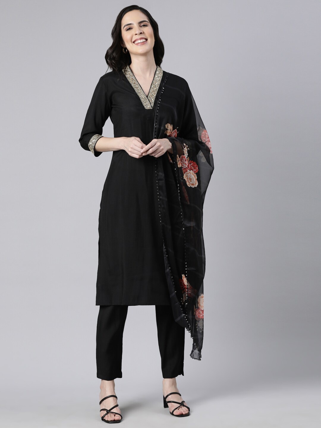 

Neerus Floral Yoke Design Sequinned Straight Kurta With Trousers & Dupatta, Black