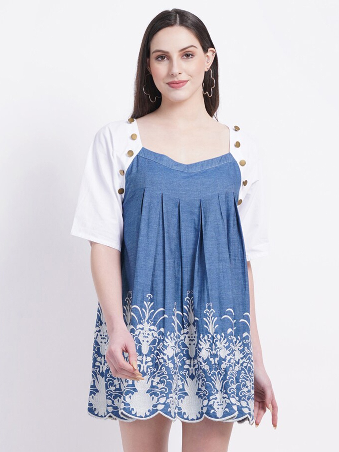 

SUMAVI-FASHION Floral Print Organic Cotton Denim A-Line Dress, Blue
