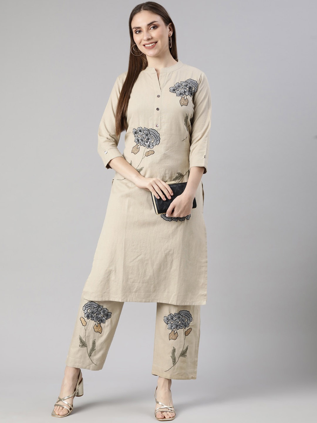 

Neerus Floral Embroidered Regular Straight Kurta with Trousers, Beige