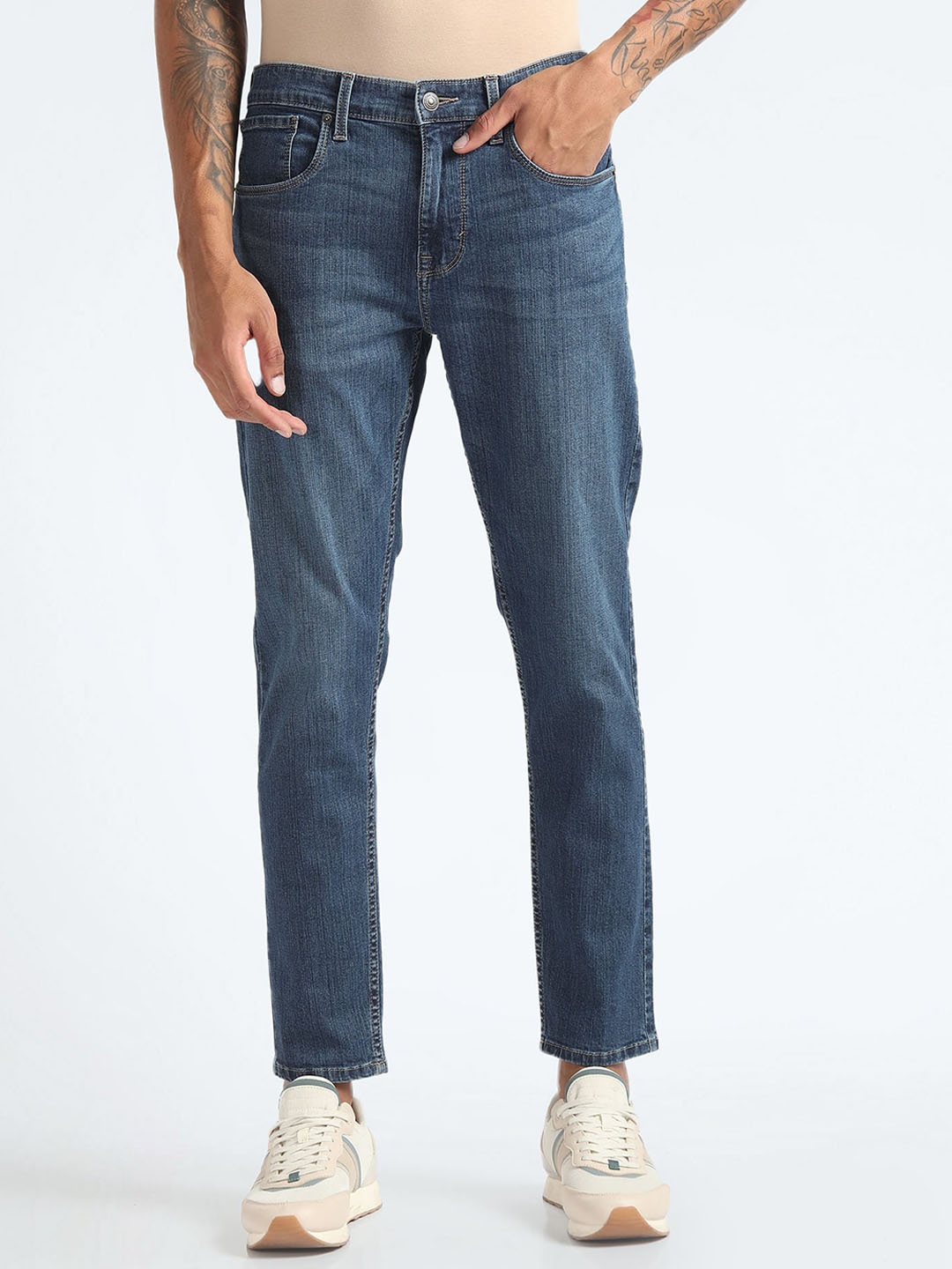 

Flying Machine Men Tapered Fit Light Fade Stretchable Jeans, Blue