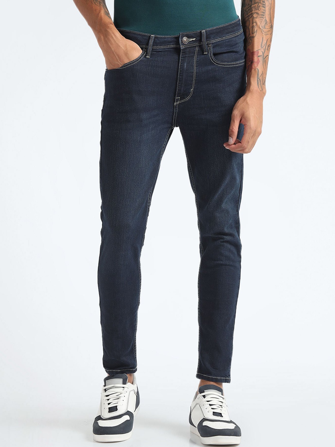 

Flying Machine Men Skinny Fit Light Fade Clean Look Stretchable Jeans, Blue