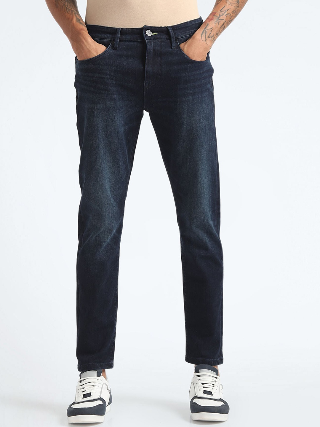 

Flying Machine Men Tapered Fit Clean Look Cropped Stretchable Jeans, Blue