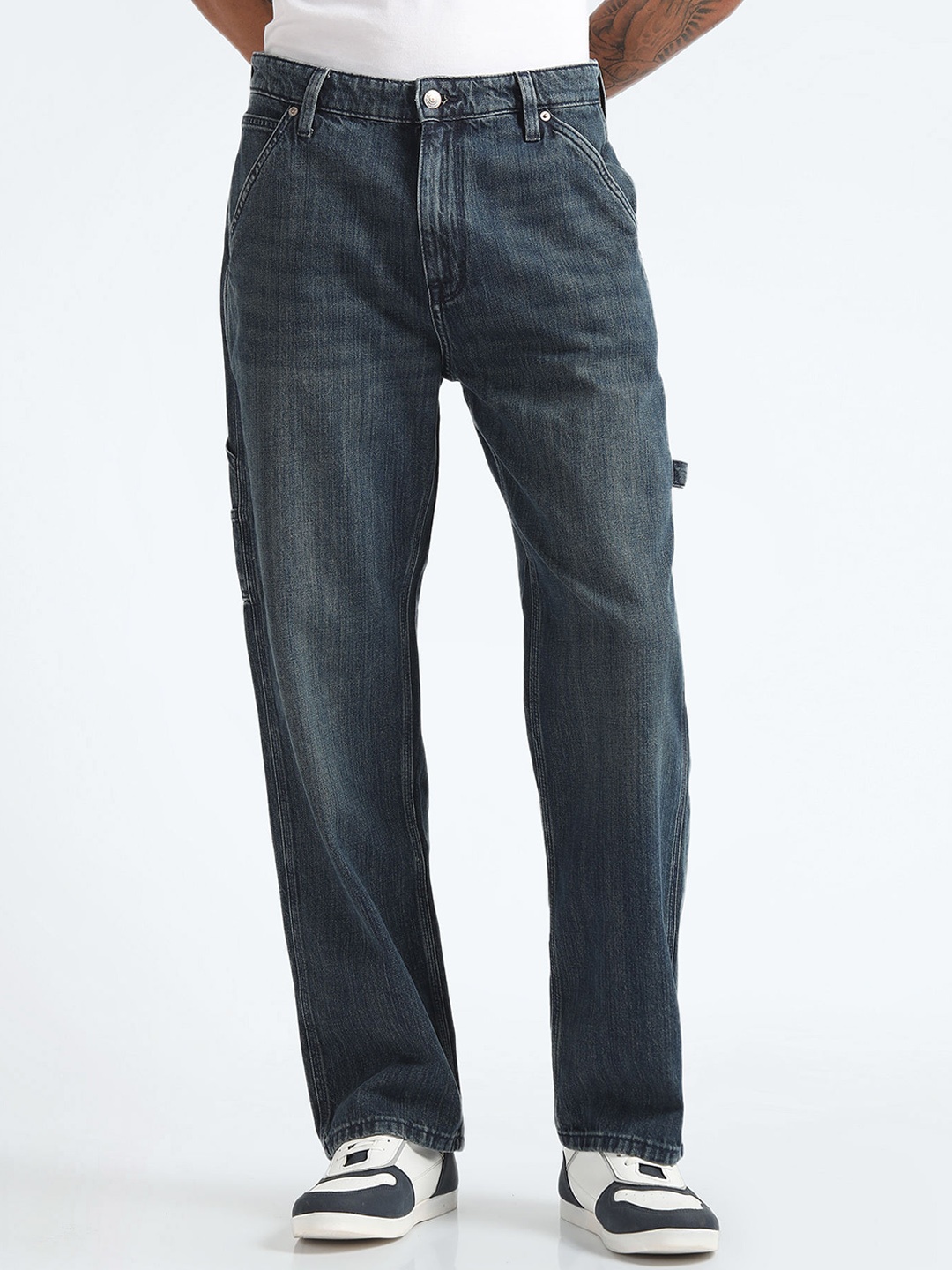 

Flying Machine Men Relaxed Fit High-Rise Clean Look Heavy Fade Pure Cotton Jeans, Blue
