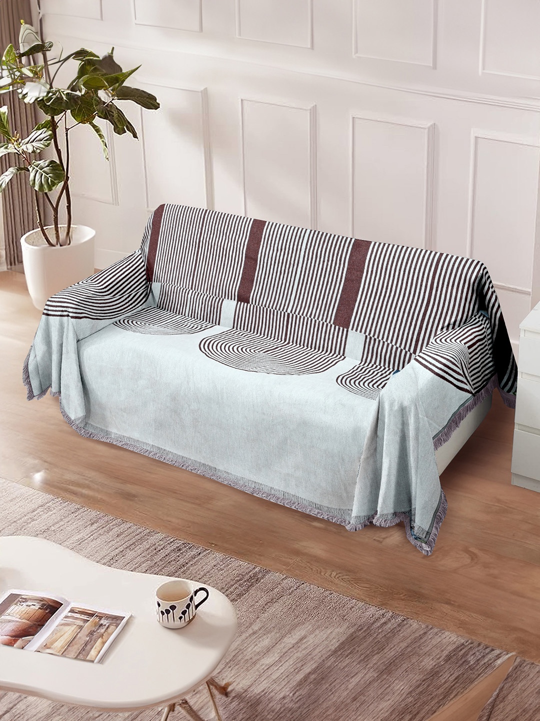 Cortina Brown & White Printed Reversible 3 Seater Sofa Cover Blanket