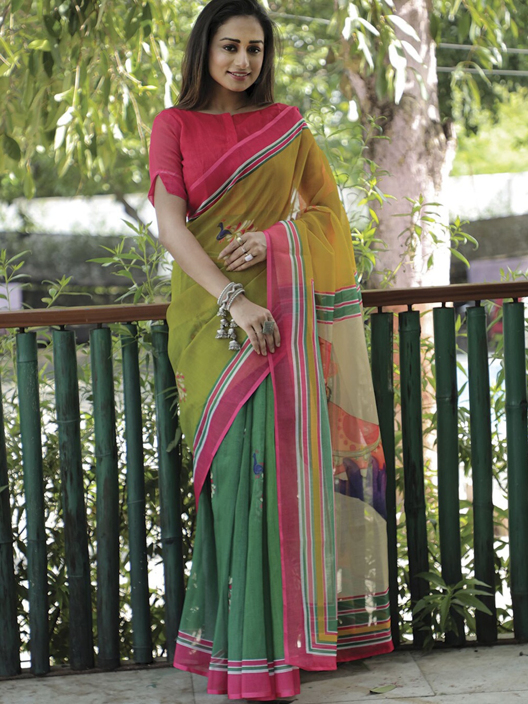 

Kalista Ethnic Motifs Printed Saree, Green