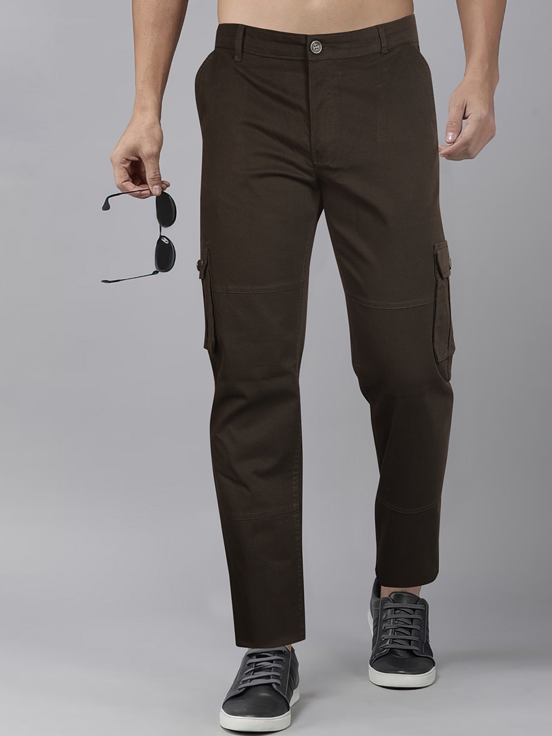 

Jb Just BLACK Men Relaxed Cotton Cargos Trousers, Coffee brown