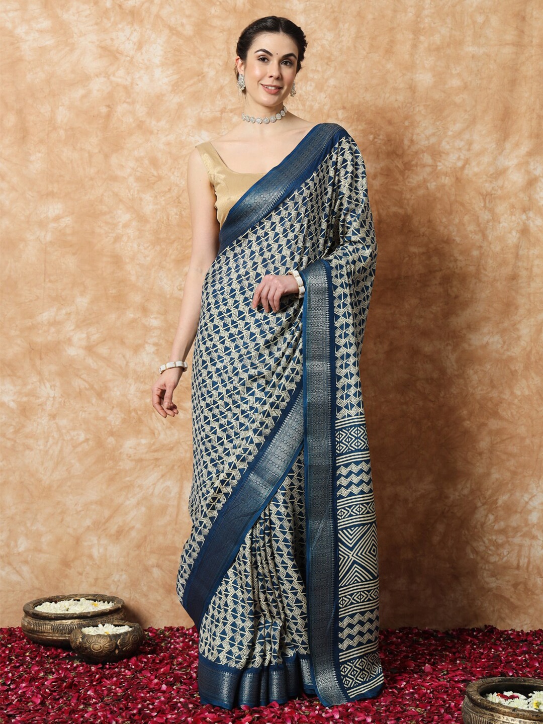 

Stylefables Zari Art Silk Block Print Saree, Blue