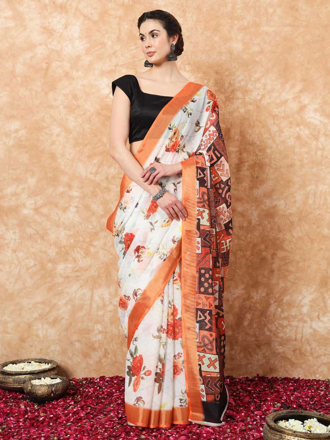 

Stylefables Floral Printed Saree, White