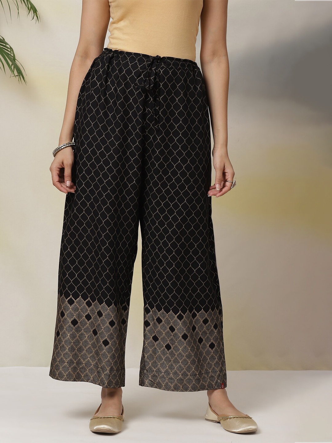 

Biba Flared Fit Geometric Printed Palazzo, Black