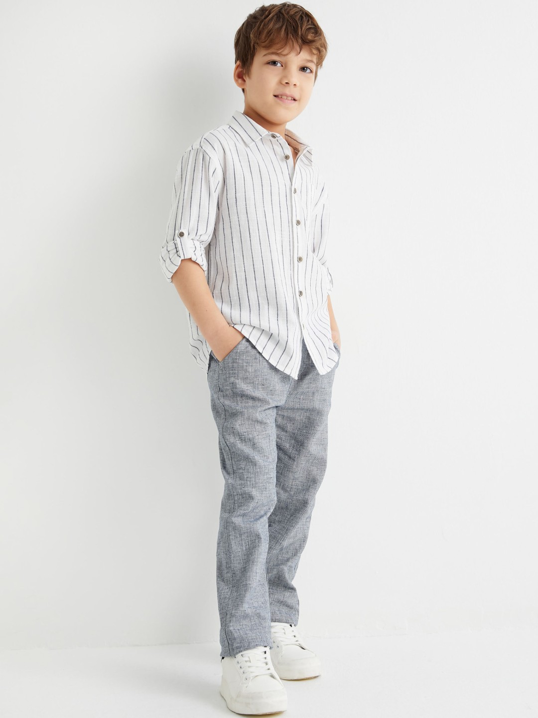 

Koton Boys Self Design Straight Fit Linen Cotton Trousers, Blue