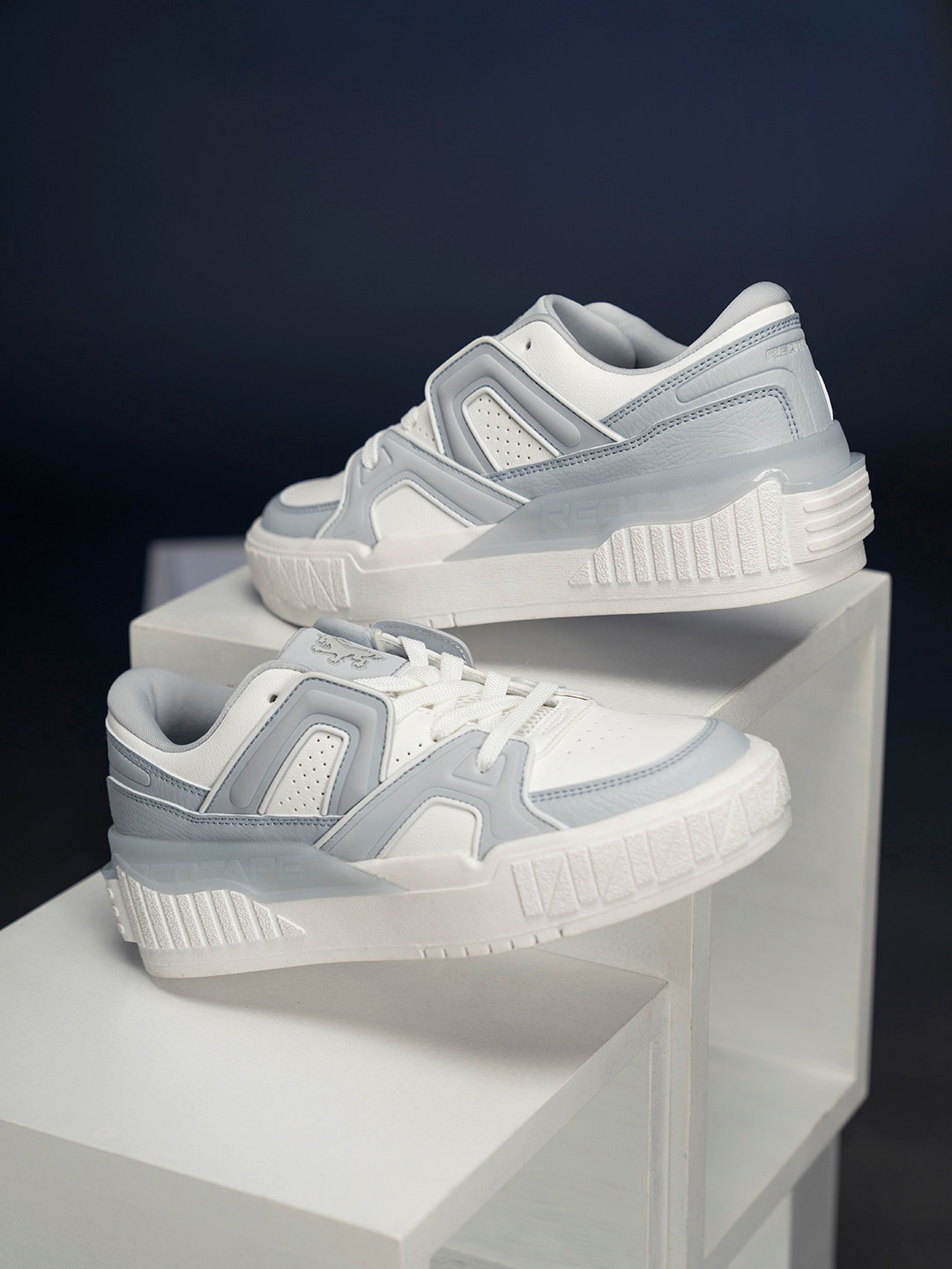 

Red Tape Women Colourblocked Memory Foam Sneakers, White