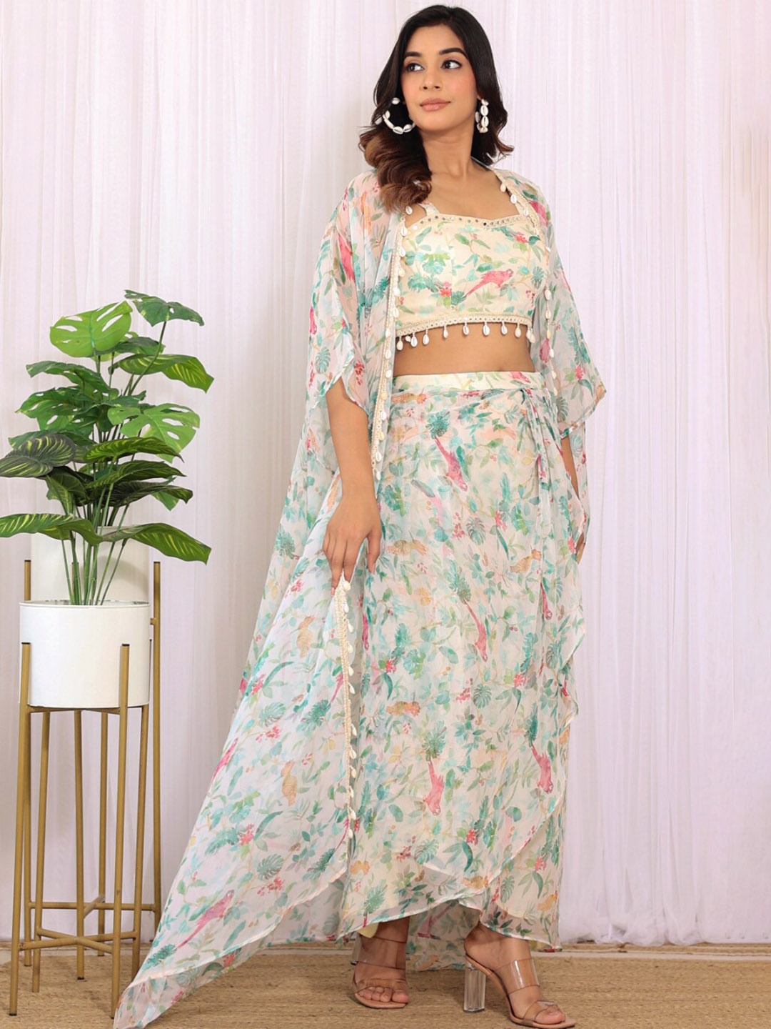 

LABEL KANUPRIYA Printed Shoulder Straps Top & Skirt with Shrug, Off white