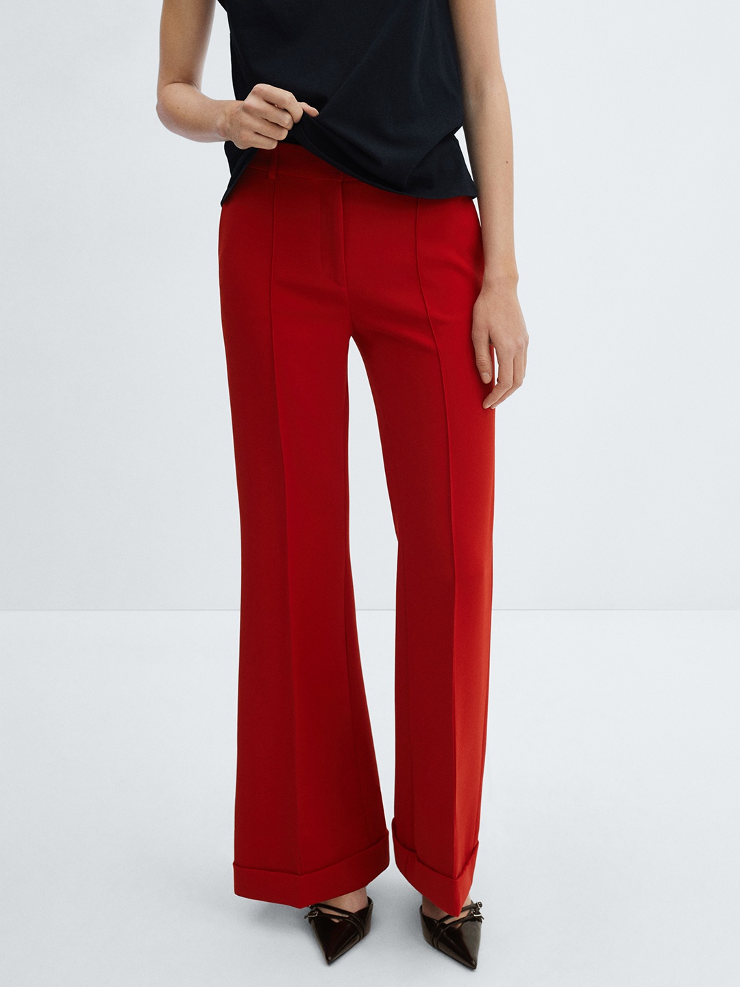 

MANGO Women Mid-Rise Wideleg Trousers, Red
