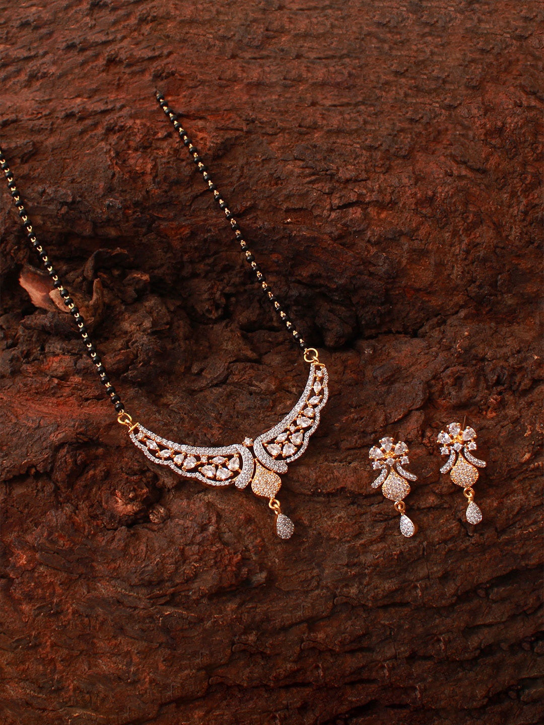 

Mirana Gold-Plated Stone Studded and Beaded Mangalsutra