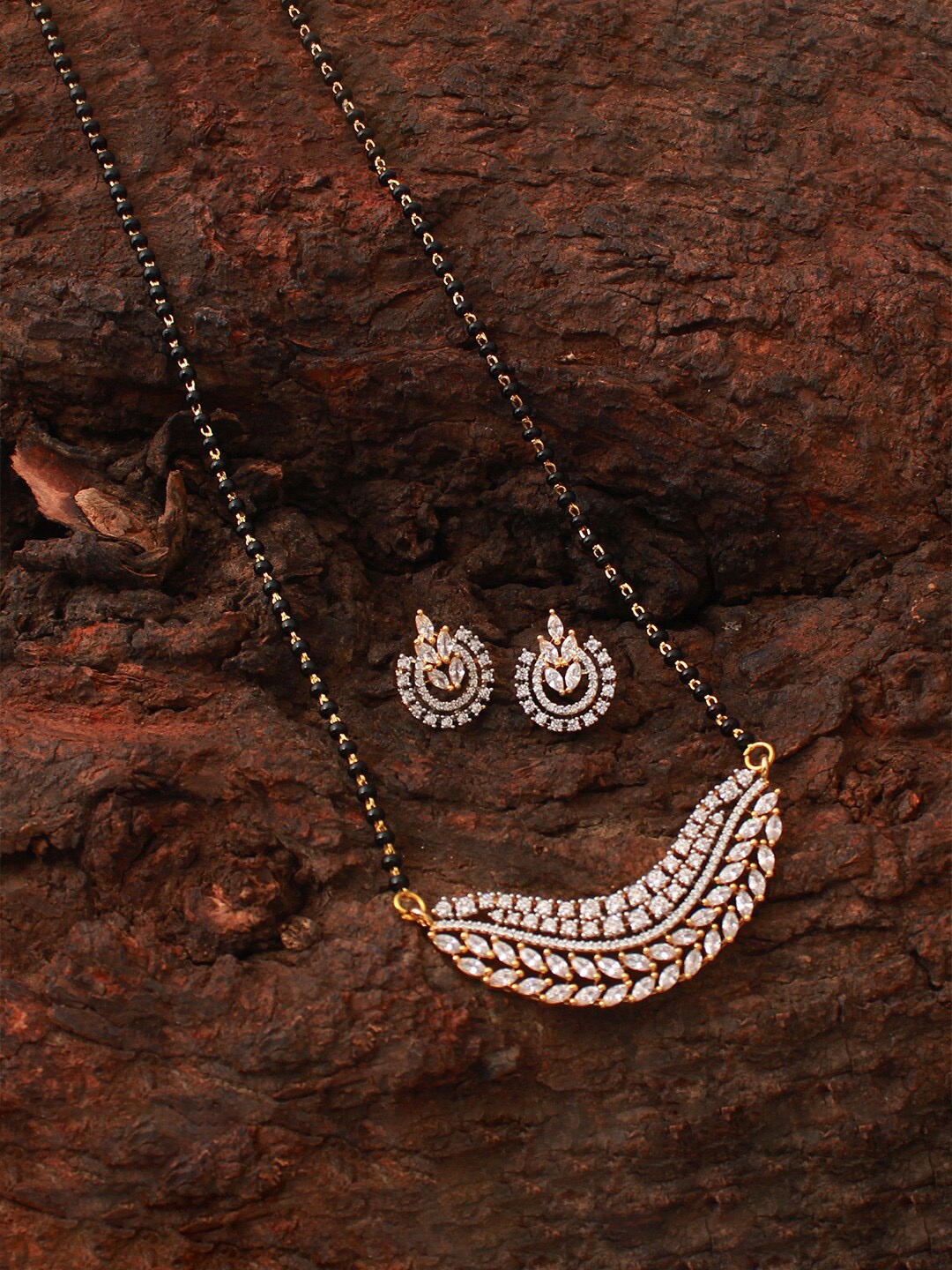 

Mirana Gold-Plated Stone Studded and Beaded Mangalsutra