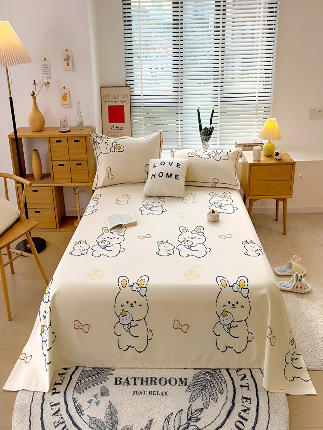 

JC HOME Beige & Blue Printed Cotton 210 TC Queen Bedsheet with 2 Pillow Covers