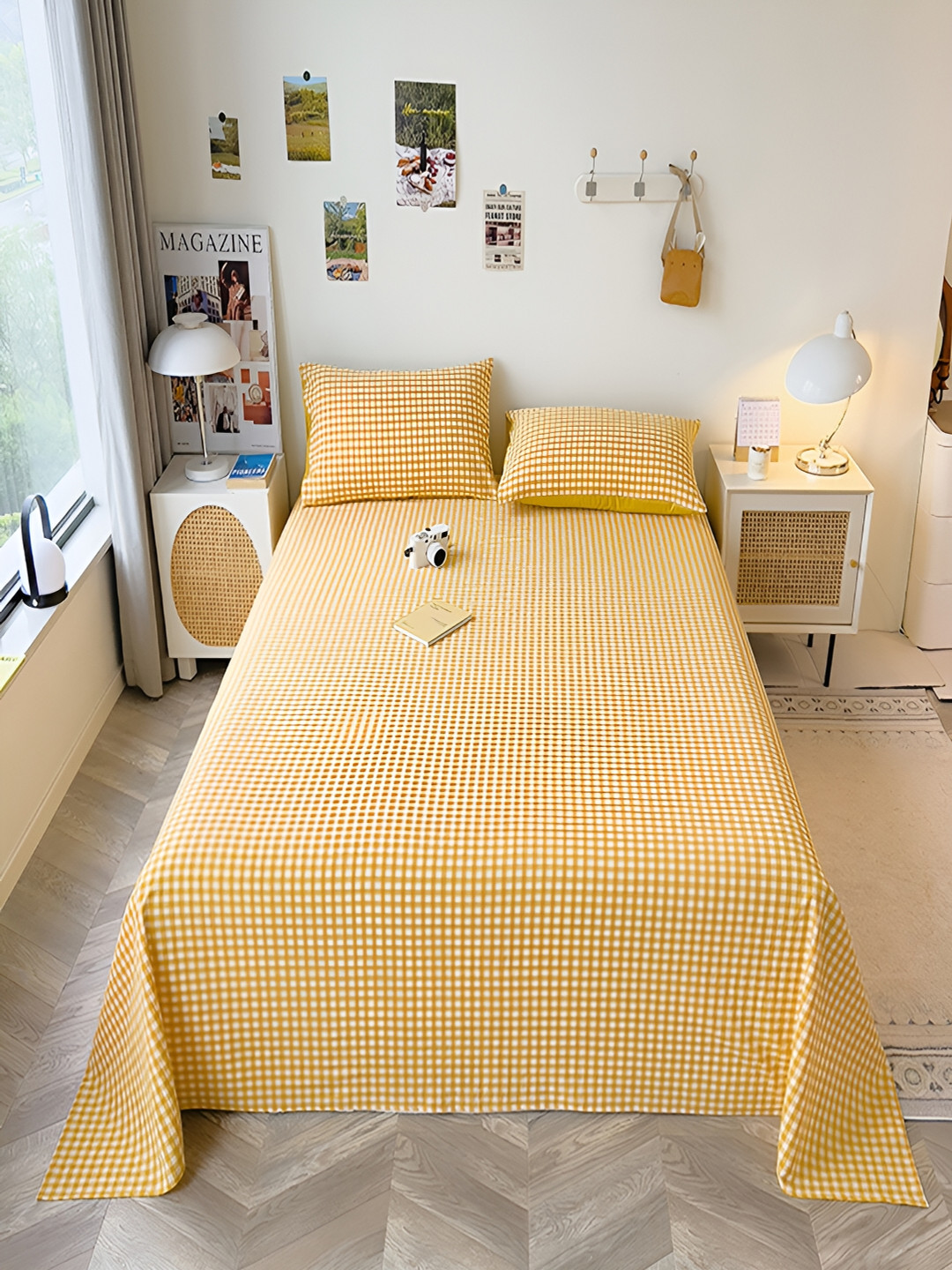 

JC HOME Yellow & White Geometric 220 TC Cotton Single Bedsheet with 1 Pillow Covers