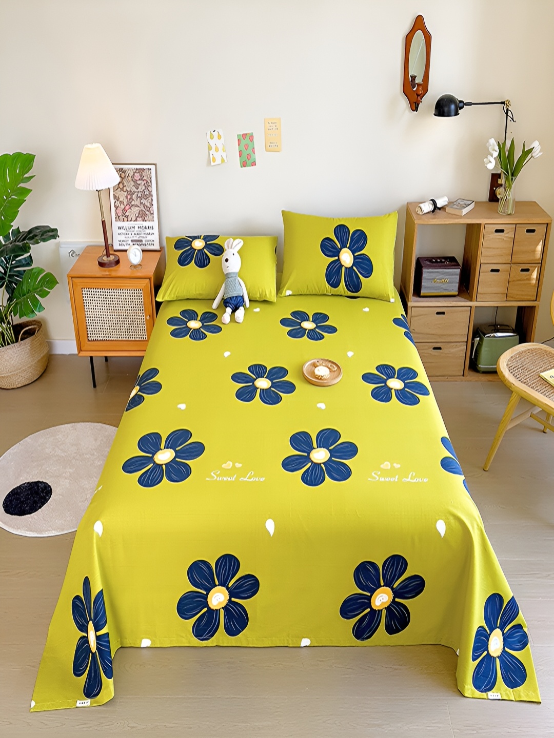 

JC HOME Green & Blue Floral 200 TC Cotton Queen Bedsheet with 2 Pillow Covers