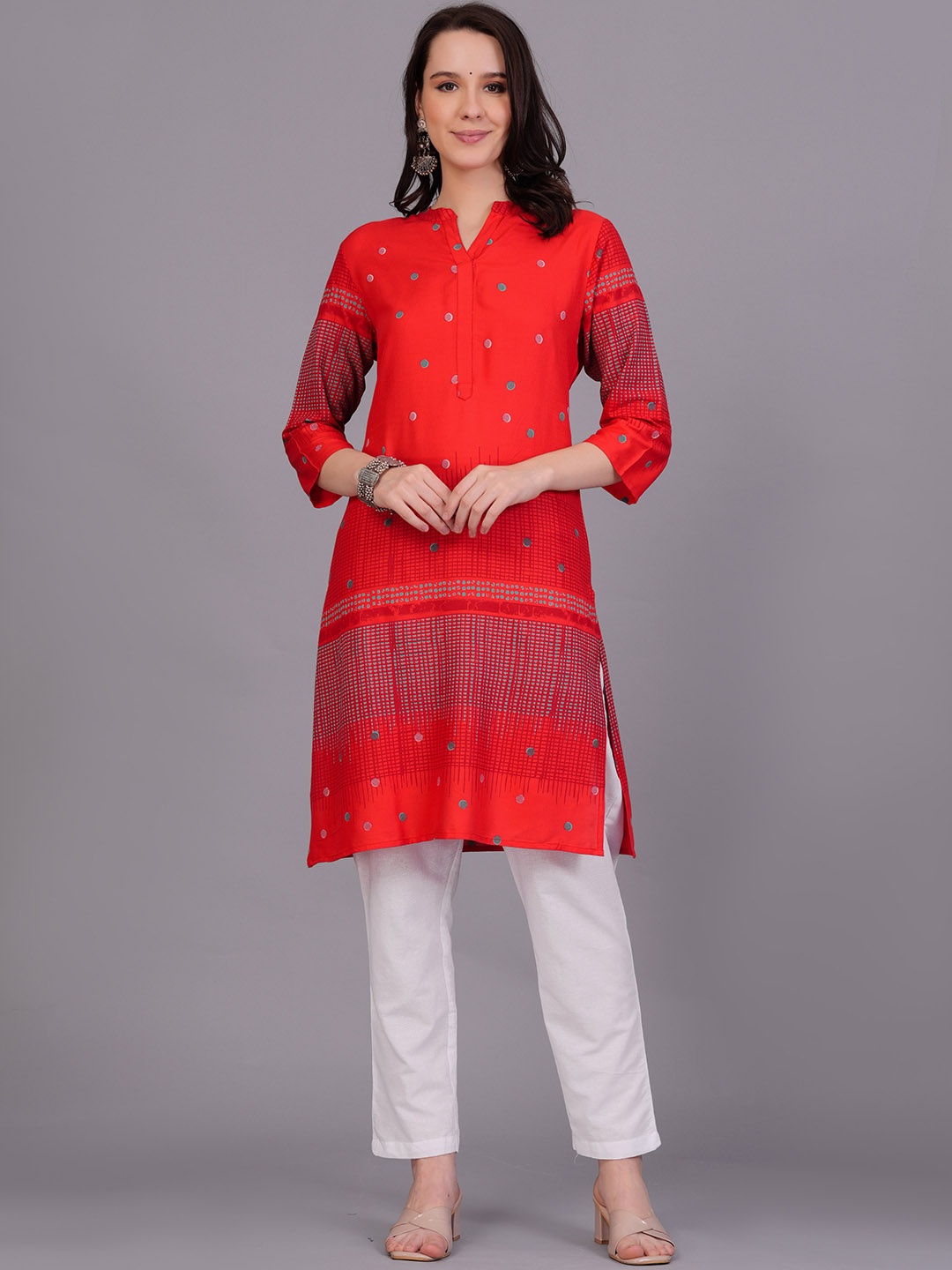 

The Kurta Express Geometric Printed Mandarin Collar Straight Kurta, Red