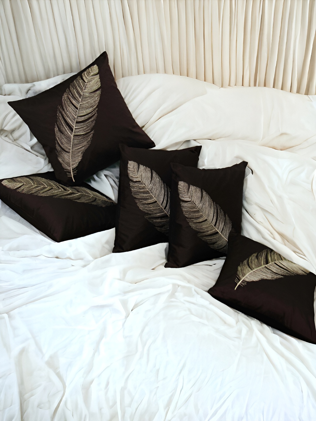 

Zikrak Exim Brown & White 5 Pieces Embroidered Satin Square Cushion Covers
