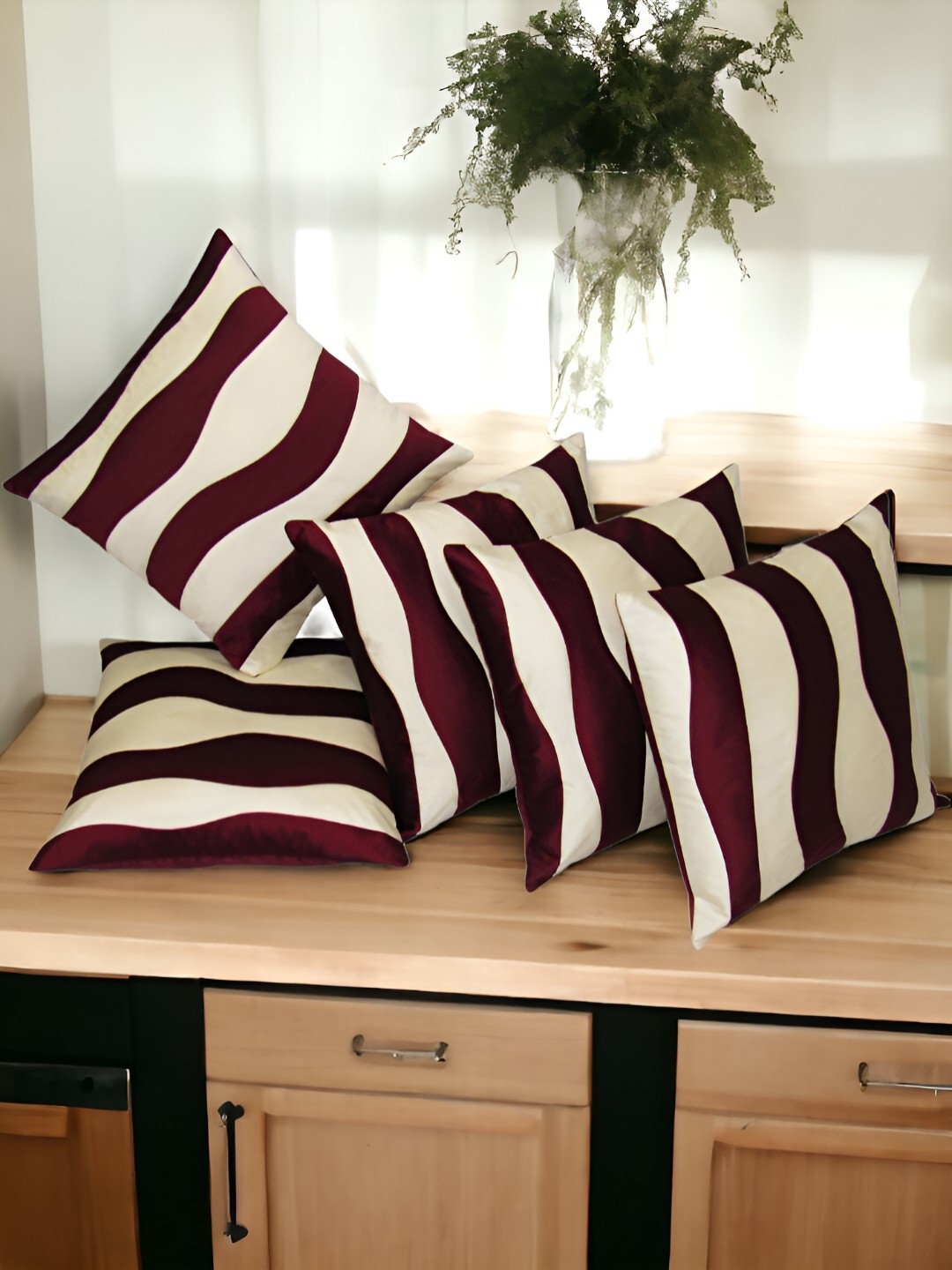 

Zikrak Exim Beige & Maroon 5 Pieces Abstract Printed Satin Square Cushion Covers