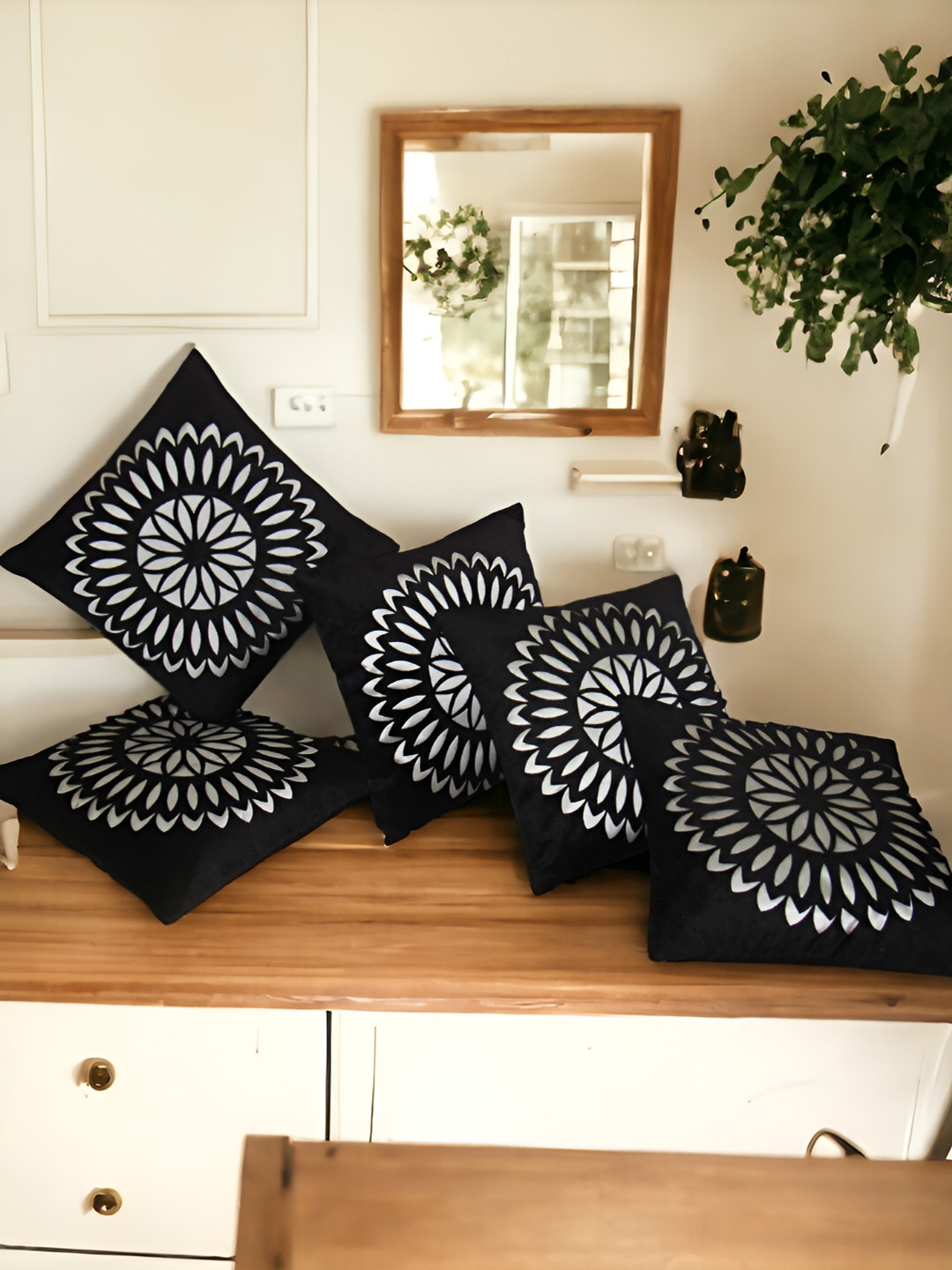 

Zikrak Exim Black & White 5 Pieces Self Design Velvet Square Cushion Covers