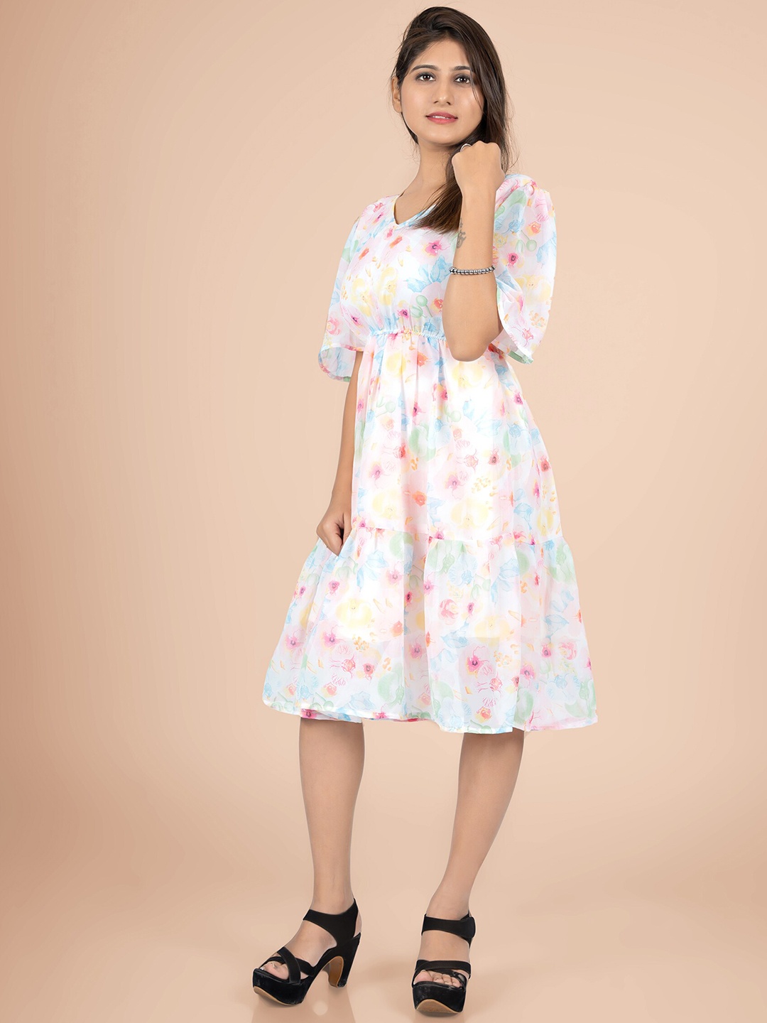 

N N ENTERPRISE Floral Printed Flared Sleeve Georgette Empire Dress, White