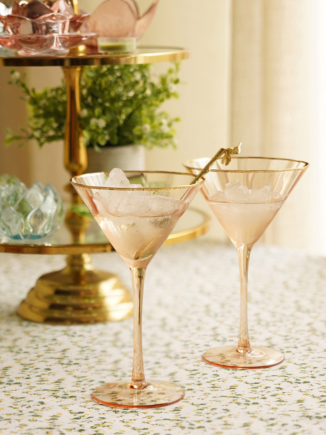 

Pure Home and Living Brown 2 Pieces Textured Martini Glasses