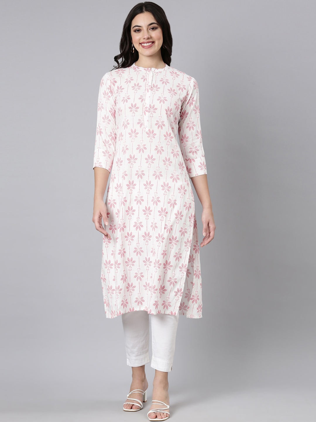 

Neerus Floral Printed Pure Cotton Kurta, White