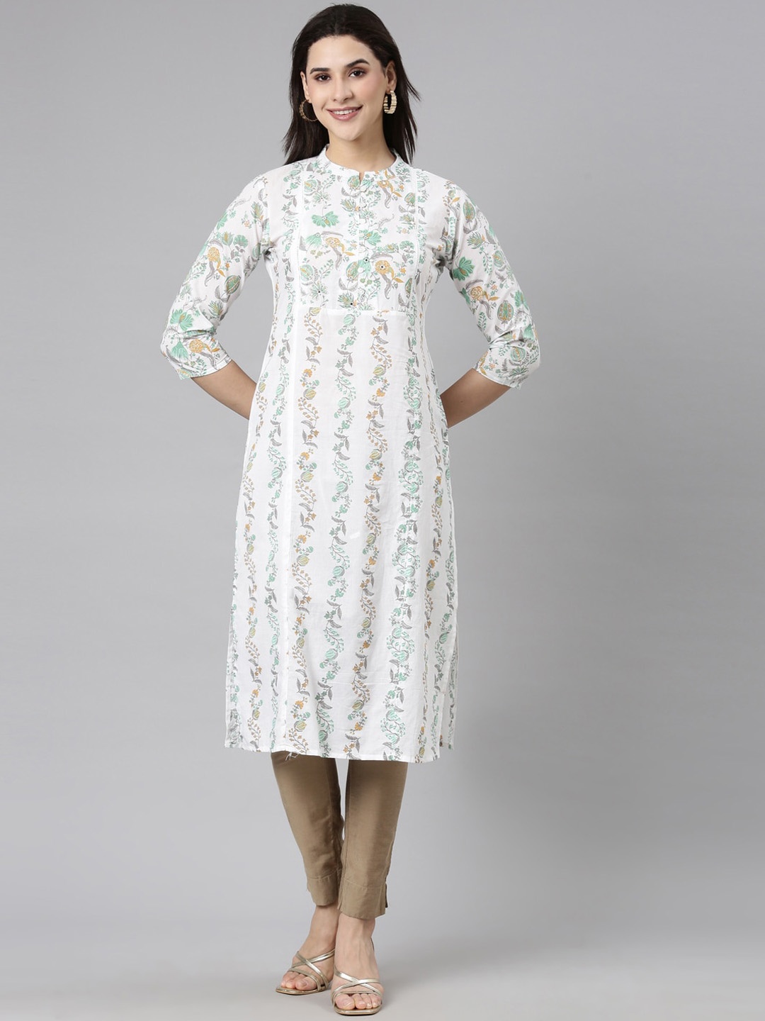 

Neerus Floral Printed Mandarin Collar Straight Cotton Kurta, Sea green