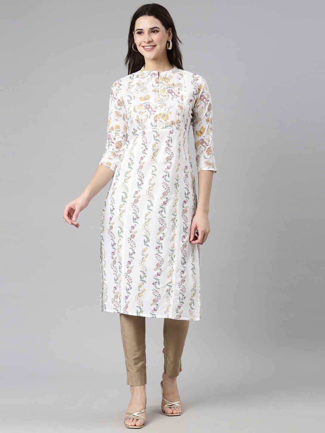 

Neerus Floral Printed Mandarin Collar Straight Cotton Kurta, Yellow