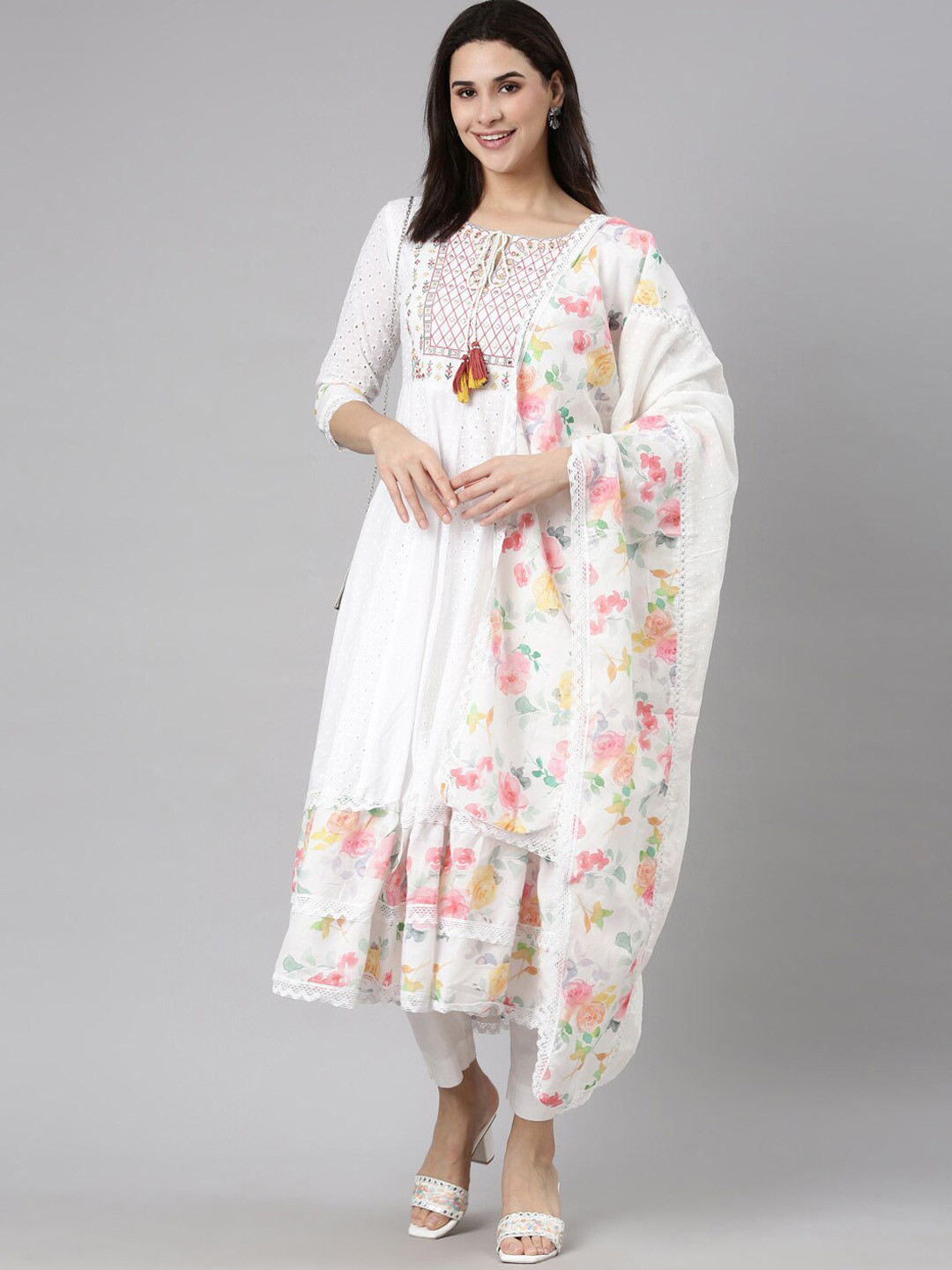 

Neerus Floral Embroidered Tie Up Neck Sequinned Pure Cotton Anarkali Kurta & Dupatta, White