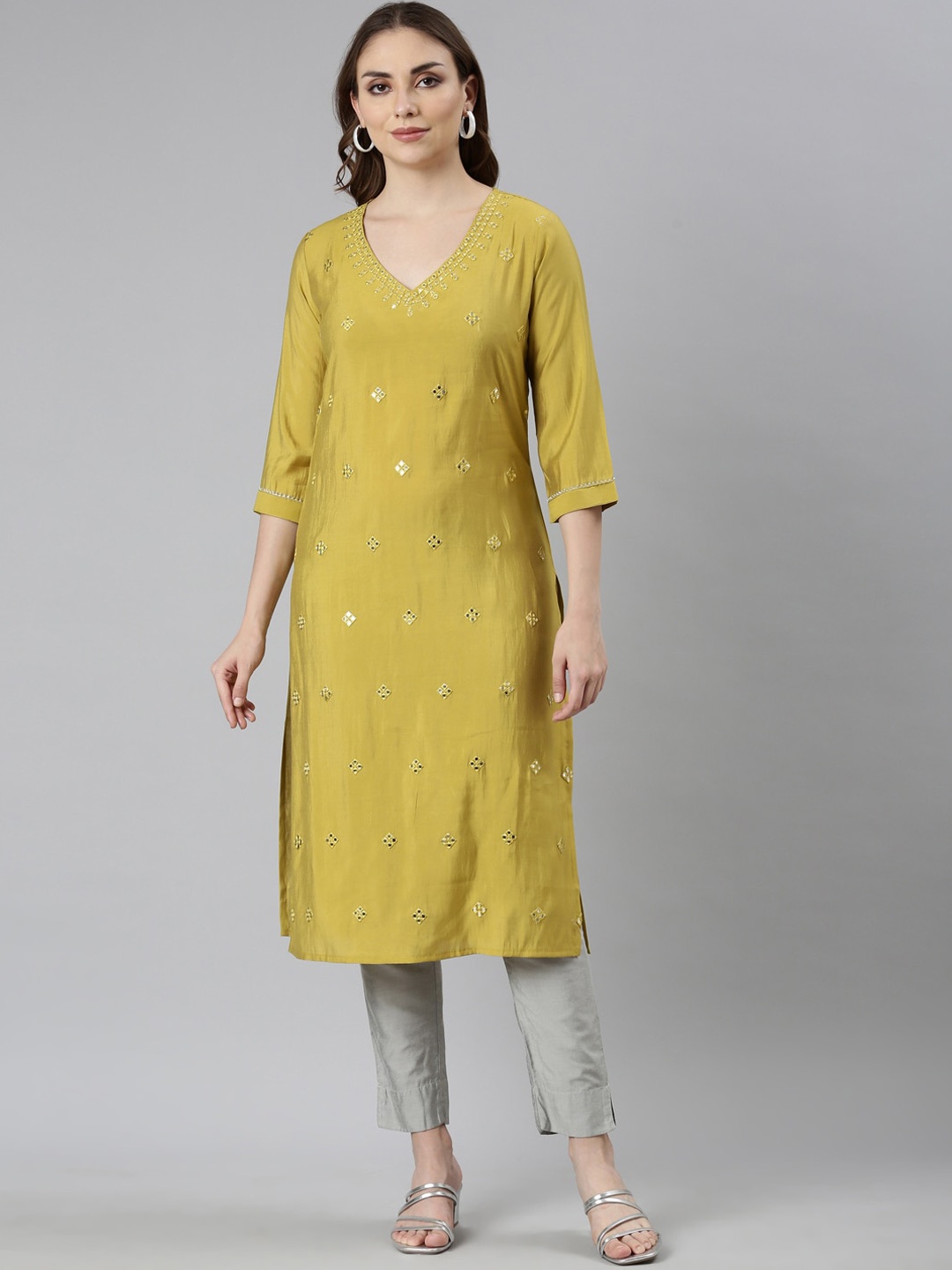 

Neerus Embroidered Mirror Work Straight Kurta, Green