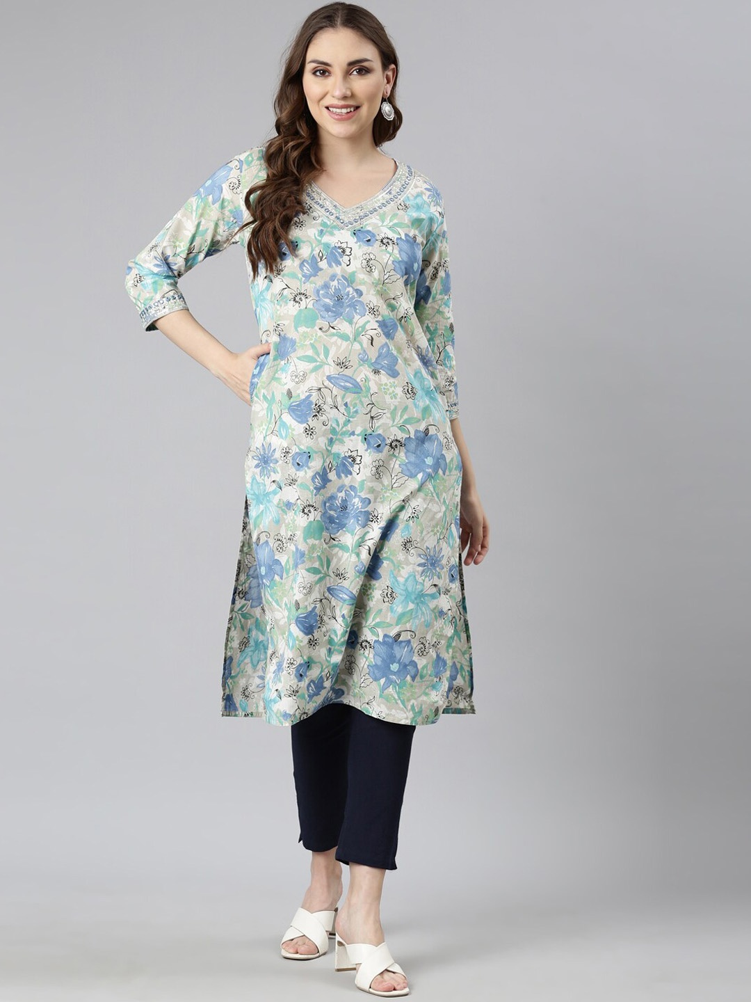 

Neerus Floral Printed V-Neck Three-Quarter Sleeves Sequinned Straight Kurta, Blue