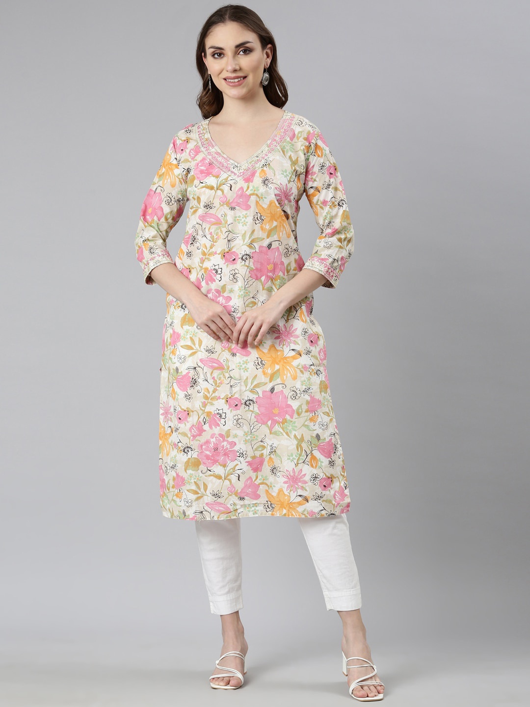 

Neerus Floral Printed V-Neck Three-Quarter Sleeves Sequinned Straight Kurta, Pink