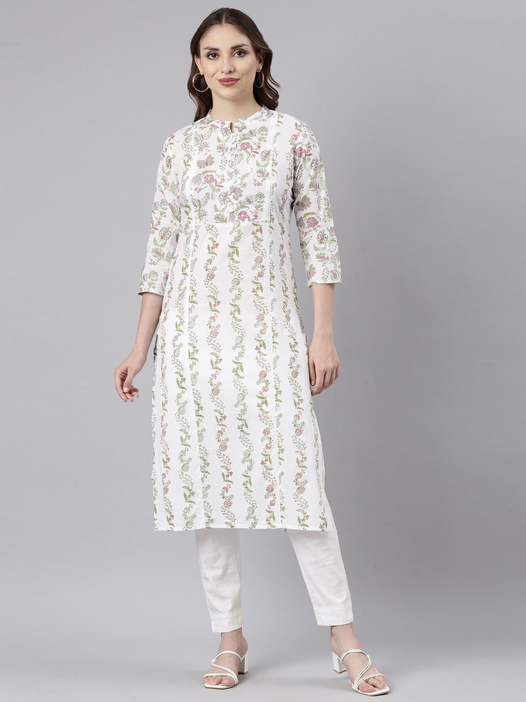 

Neerus Floral Printed Mandarin Collar Pure Cotton Kurta, Grey