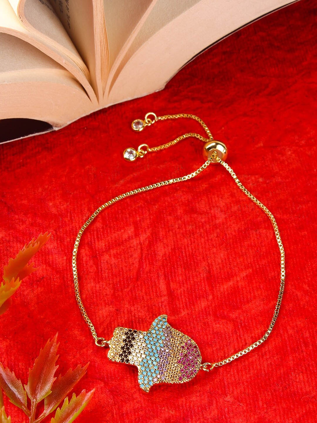 

DressBerry Gold-Toned Gold-Plated Cubic Zirconia Charm Bracelet