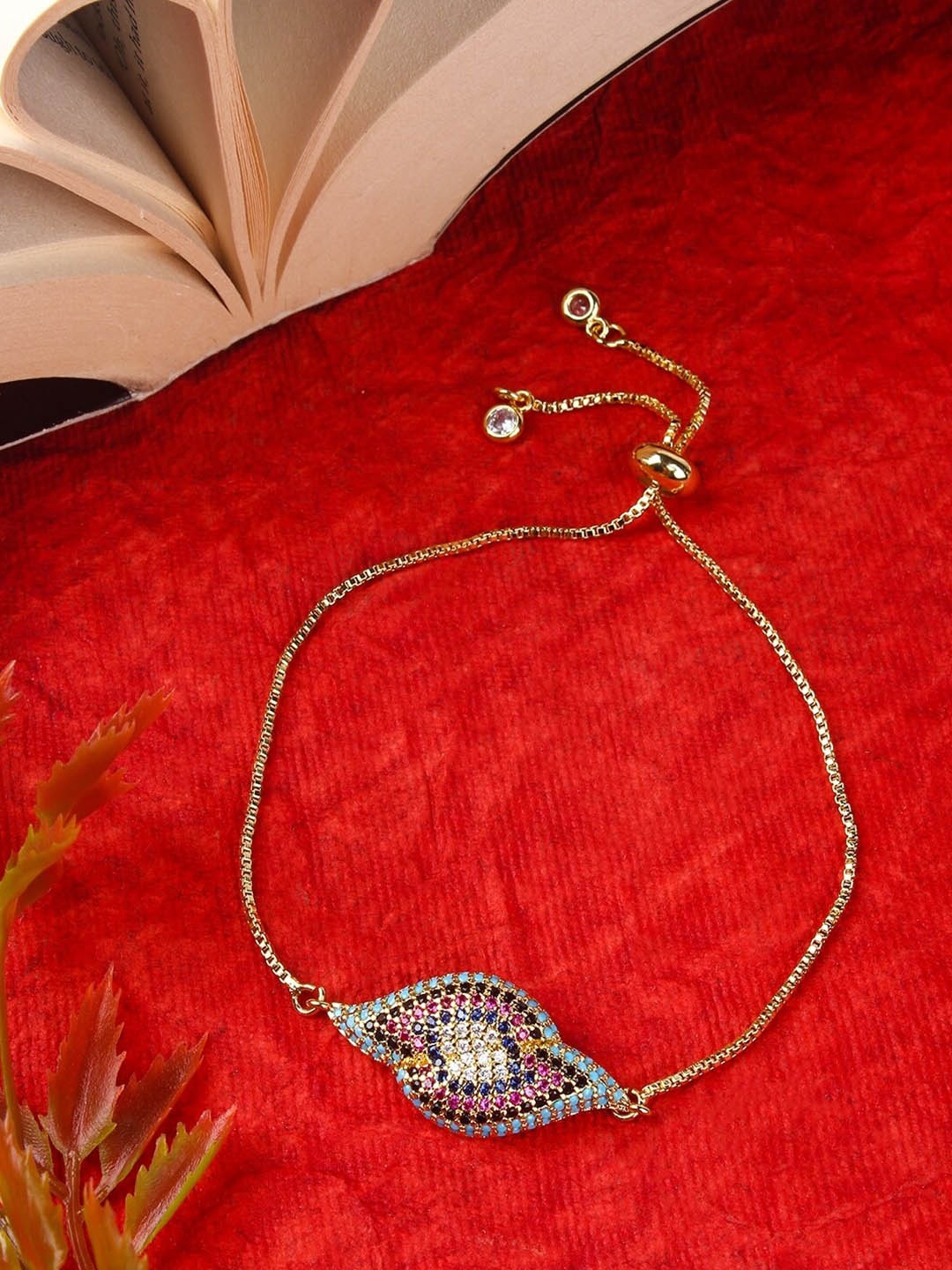 

DressBerry Cubic Zirconia Gold-Plated Charm Bracelet