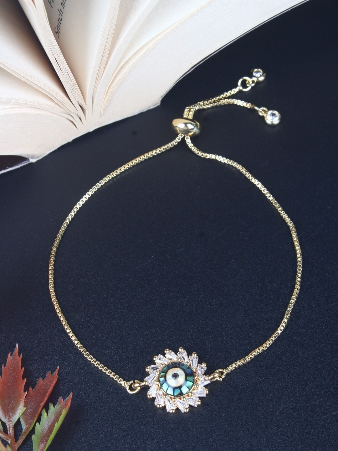 

DressBerry Gold-Toned Gold-Plated Cubic Zirconia Charm Bracelet