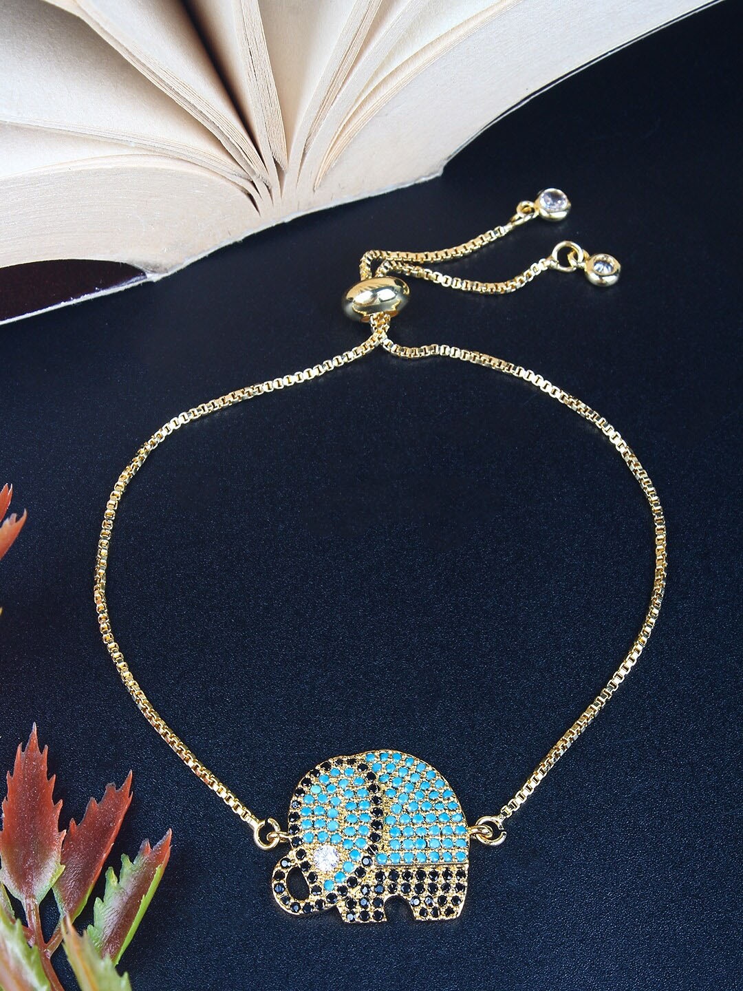 

DressBerry Gold-Toned Gold-Plated Cubic Zirconia Charm Bracelet