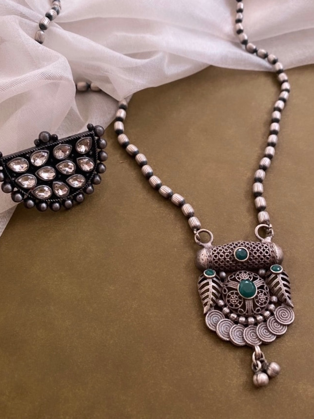 

ATIBELLE Silver-Plated Stone-Studded & Beaded Jewellery Set
