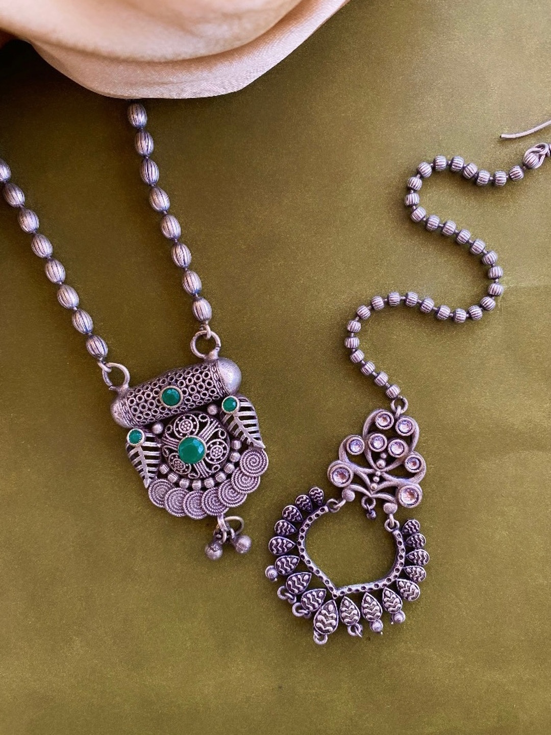 

ATIBELLE German Silver-Plated Stone-Studded Floral Shaped Maangtikka & Necklace