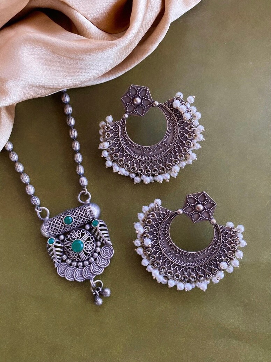 

ATIBELLE Silver-Plated Stone Studded Jewellery Set