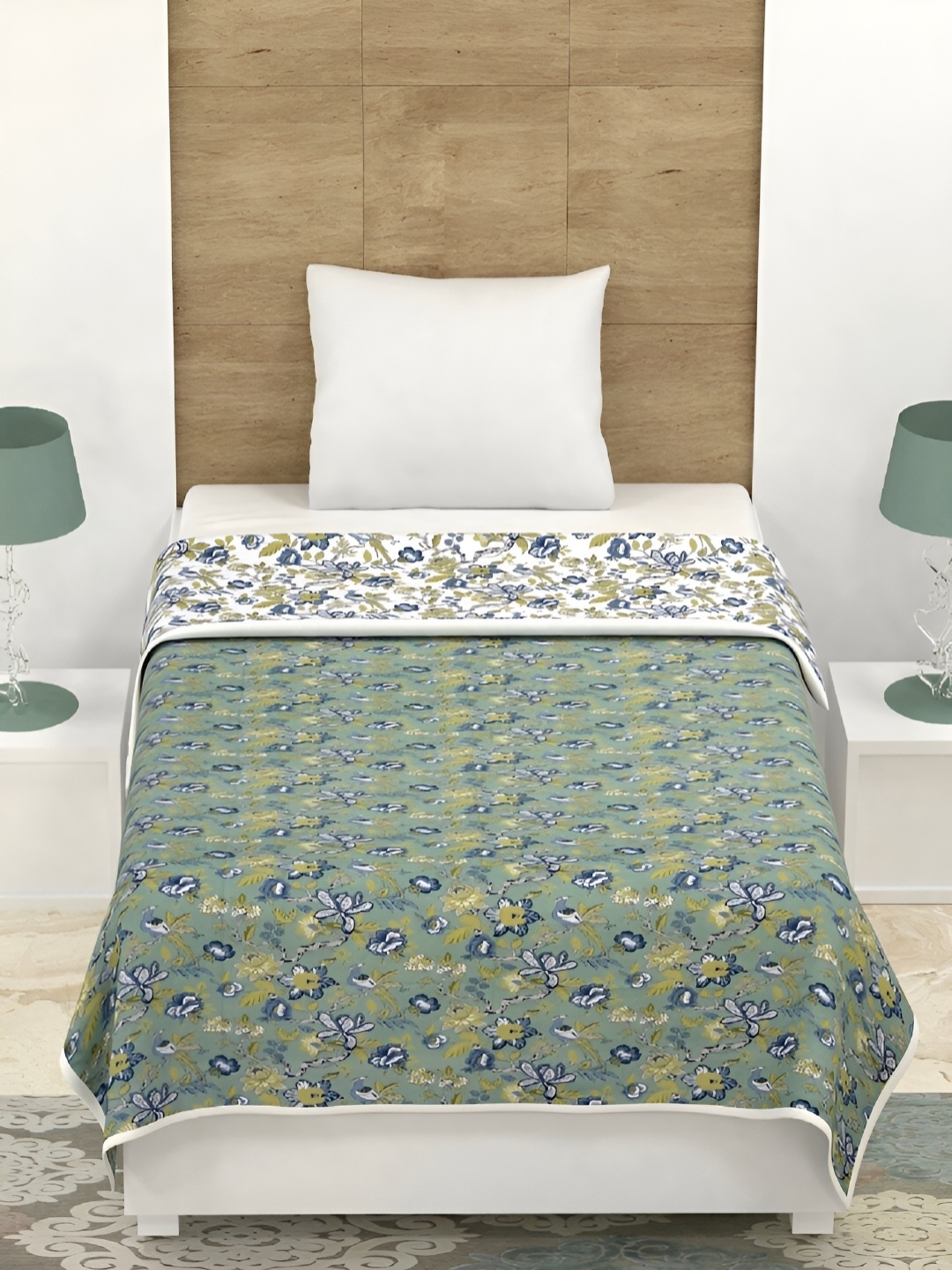 

CHICERY Green & Blue Floral Cotton AC Room 210 GSM Single Bed Dohar