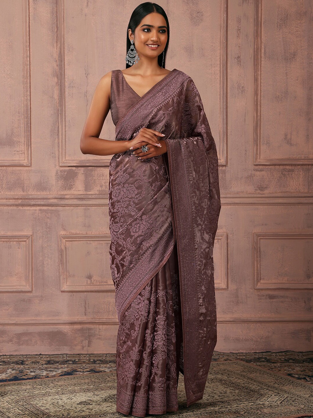 

Indya Luxe Embellished Organza Ready to Wear Saree, Pink