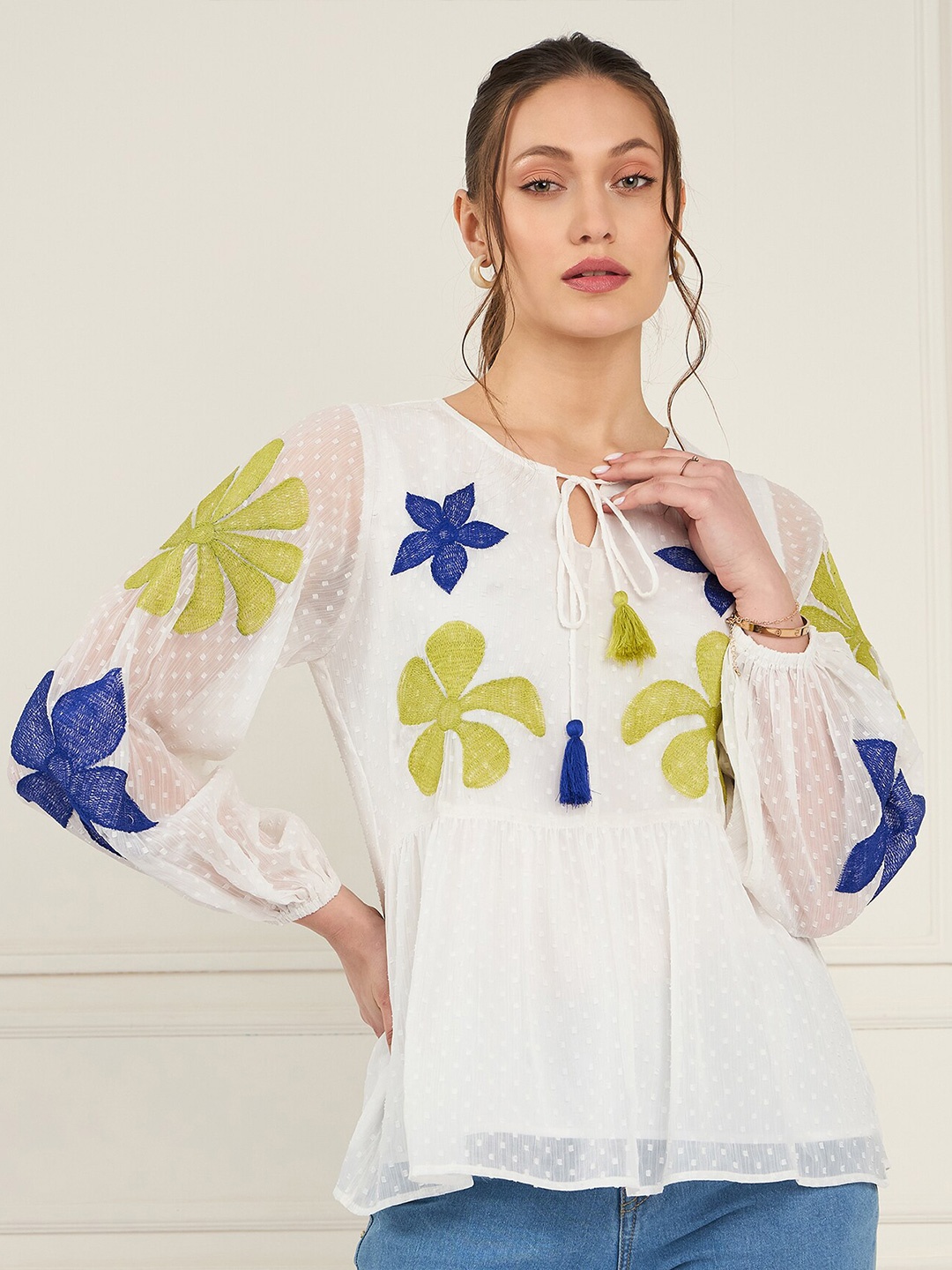 

Antheaa Tie-Up Neck Puff Sleeve Chiffon A-Line Top, White