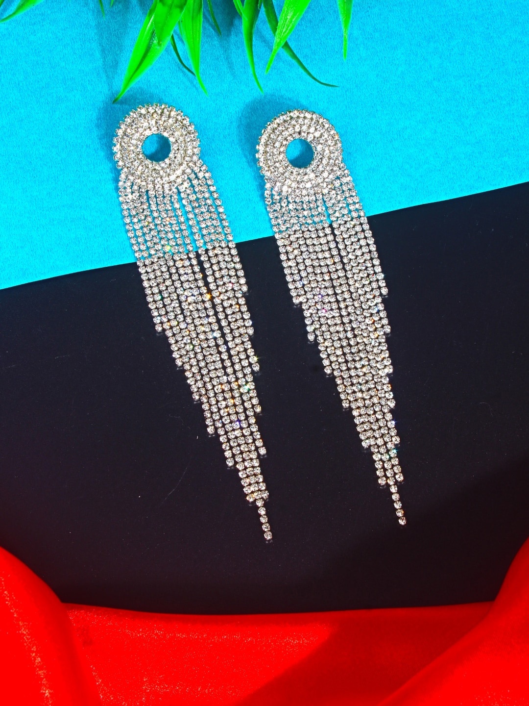 

DressBerry Silver-Plated Contemporary Drop Earrings