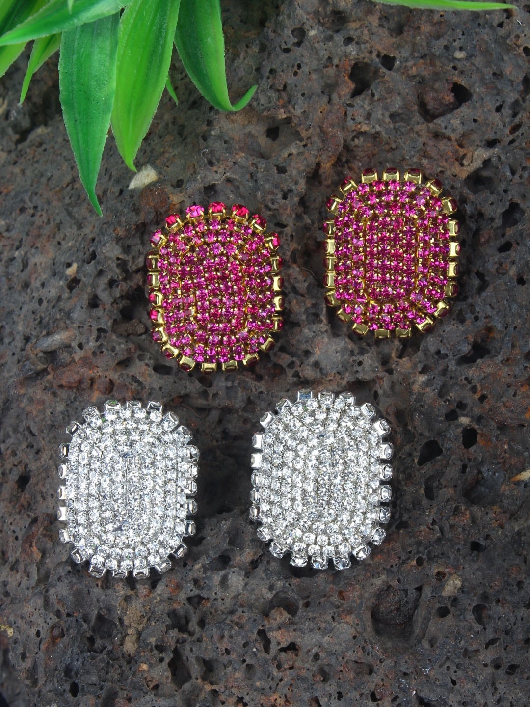 

DressBerry Set Of 2 Gold-Plated Stone-Studded Contemporary Studs Earrings